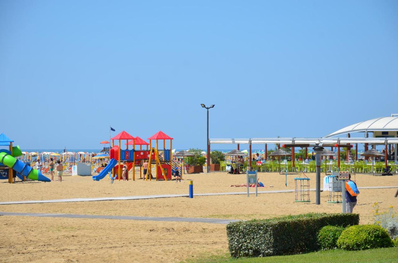 Elios, Aquarius, Raffaella Bibione